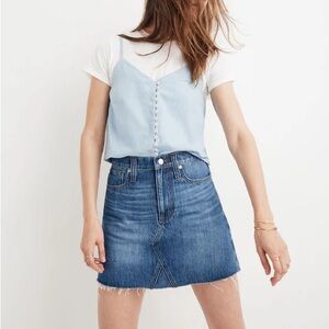 Madewell Rigid Denim Aline Denim mini Skirt Medium Wash 100 percent Cotton 29